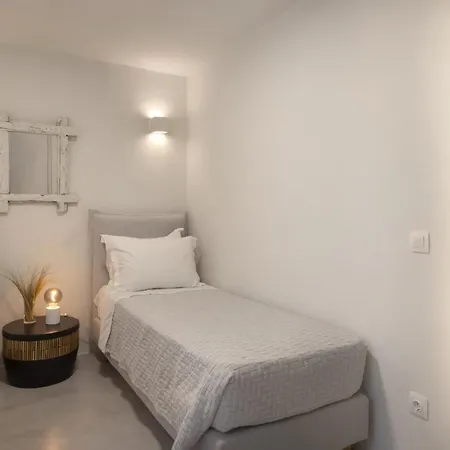 Alkyoni - Beautiful 8-person Family With Great Views Náoussa